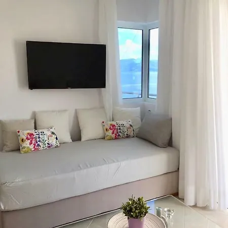 Sea And Sun Apartment